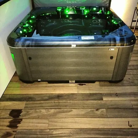 Avec Rooftop Au Centre De Apartamento Malmedy