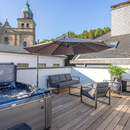 Appartement Avec Rooftop Au Centre De *