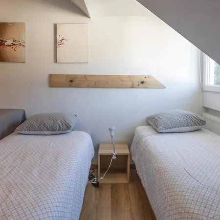 Avec Rooftop Au Centre De Apartamento Malmedy