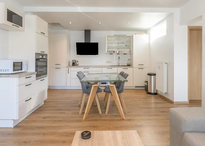 شقة Avec Rooftop Au Centre De مالميدي