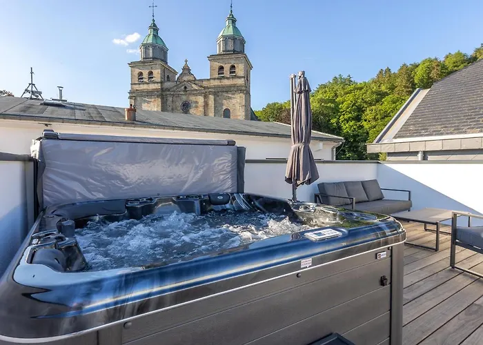 Avec Rooftop Au Centre De مالميدي